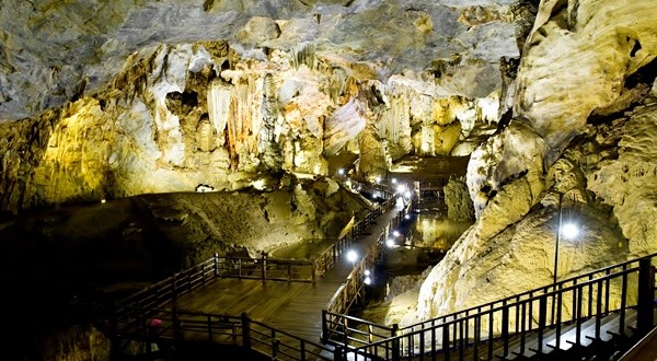 Tour động Thiên Đường 1 ngày