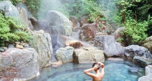 Công viên suối khoáng nóng Thần Tài